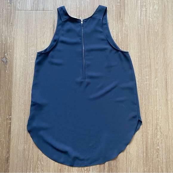 Wilfred | Aritzia Sevres Sleeveless Zip-Back Blouse Blue - Picture 6 of 16